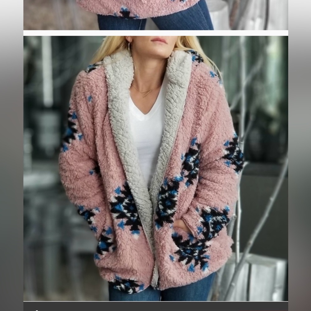 NWT Reversible Plush Shearling hoodie.